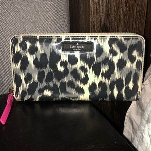 Kate Spade leopard wallet